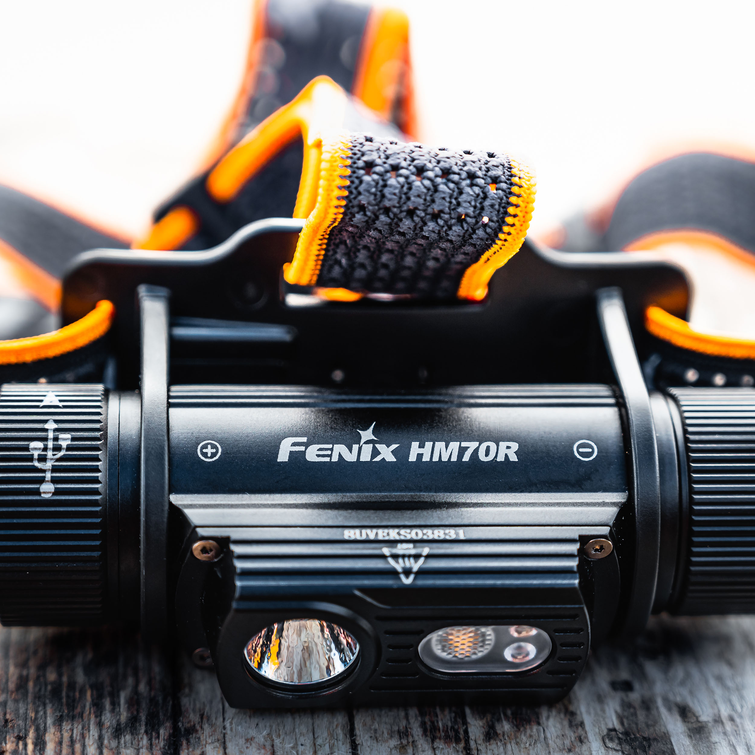 Latarka czołowa Fenix HM70R - obrazek 8