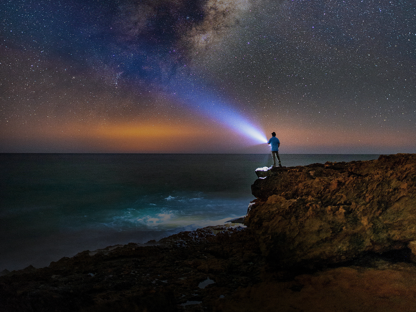 Latarka LED Fenix LD22 V2.0 - obrazek 8