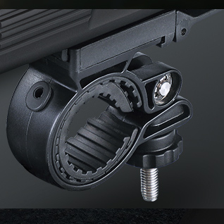 Lampa rowerowa Fenix BC21R V3.0 - obrazek 10