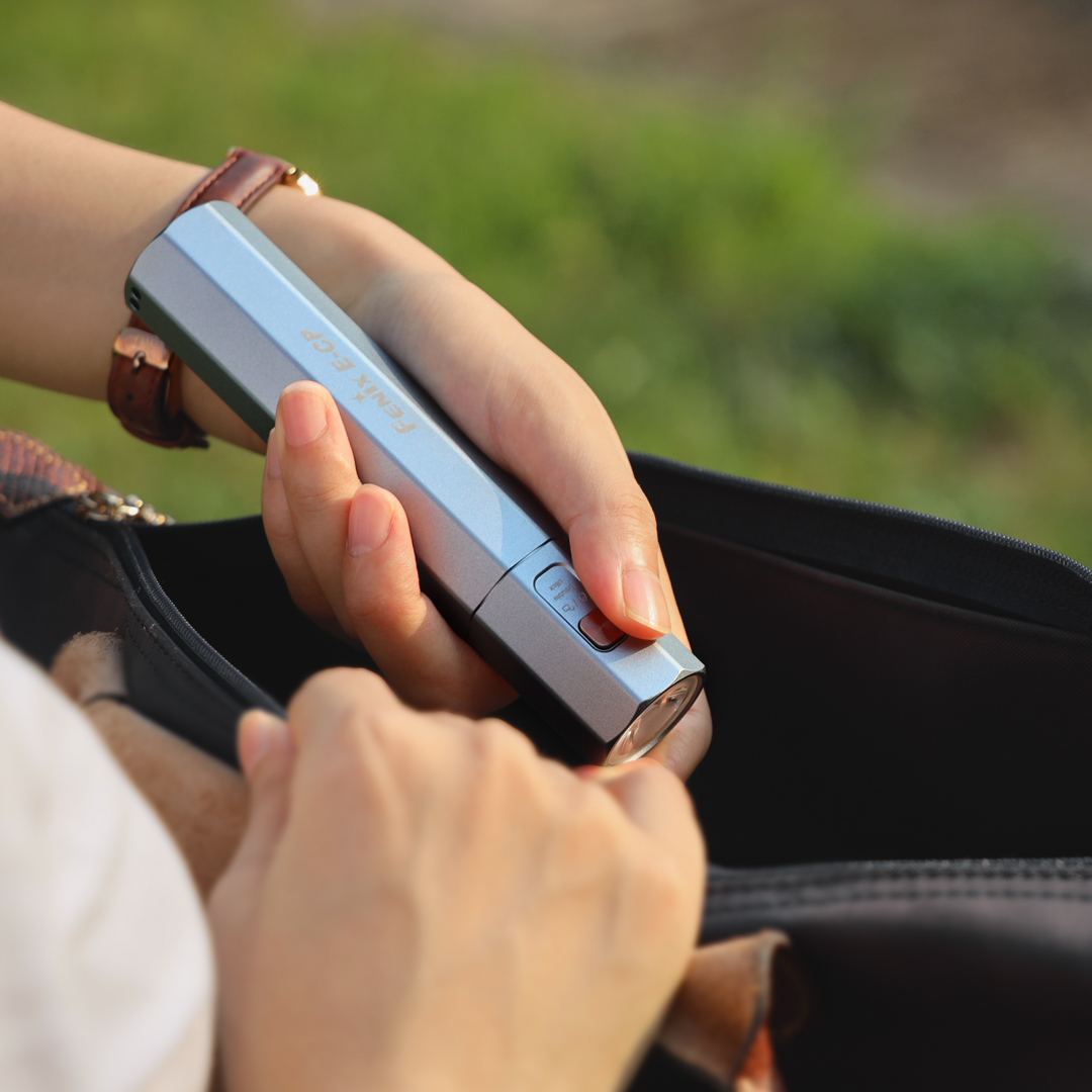 Latarka LED Fenix E-CP niebieska - obrazek 7