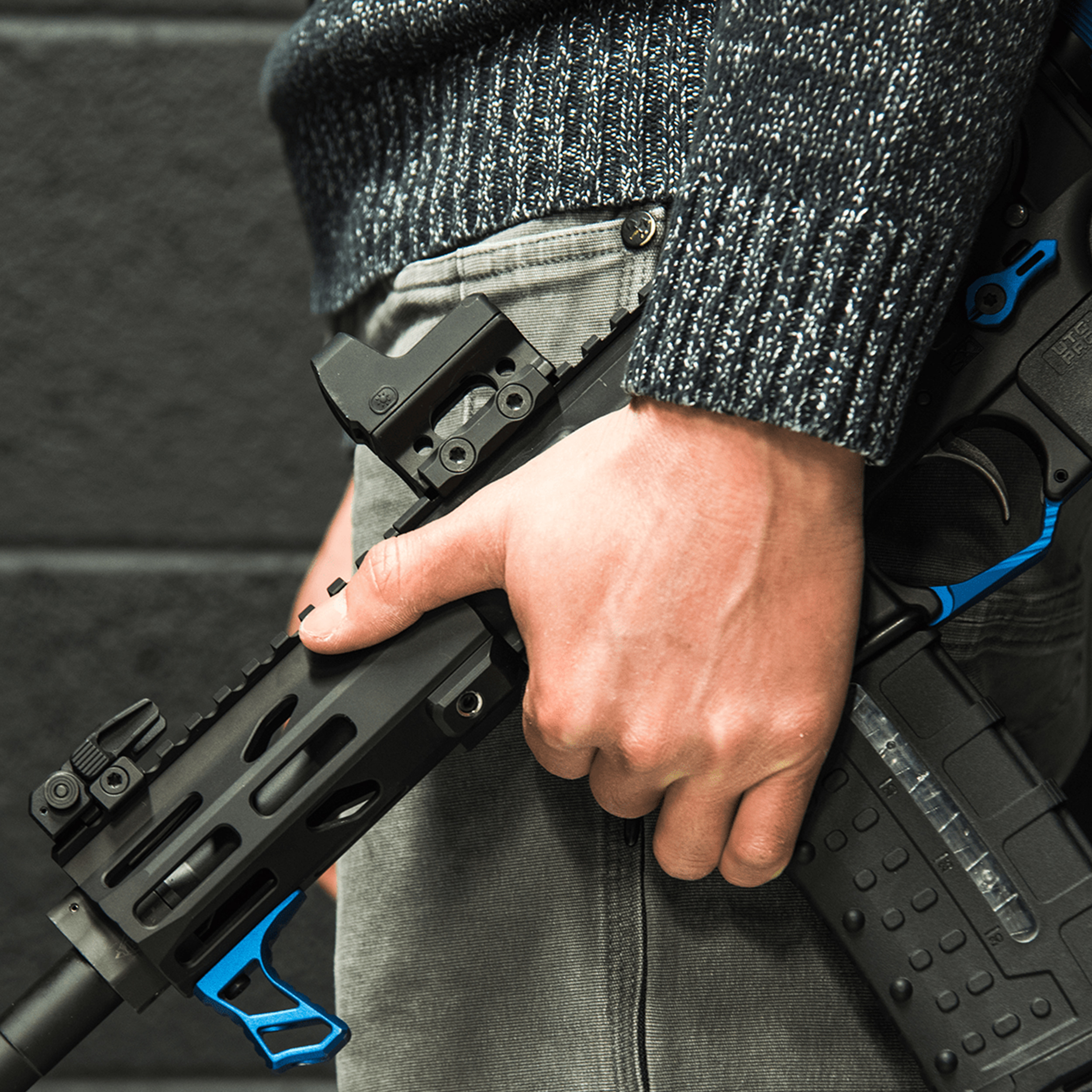 Kolimator Leapers UTG OP3 Micro Red 4 MOA Single Dot for Docter - obrazek 6