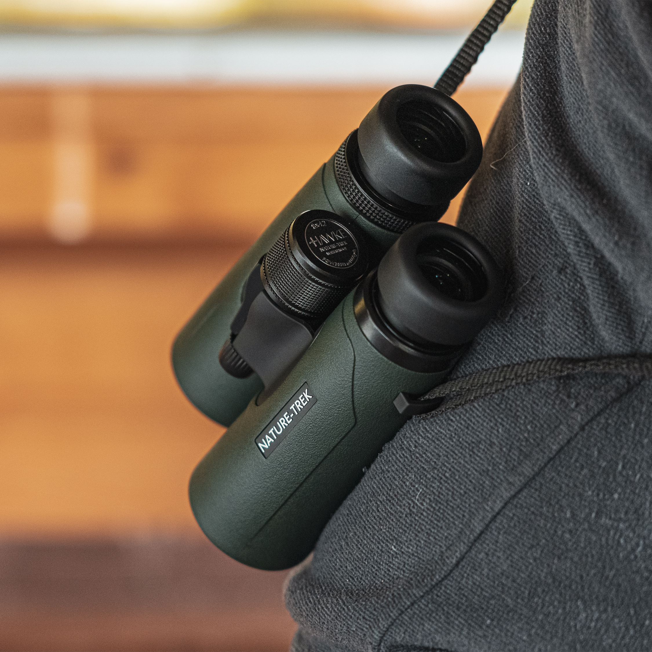 Lornetka Hawke Nature Trek 8x32 zielona - obrazek 8