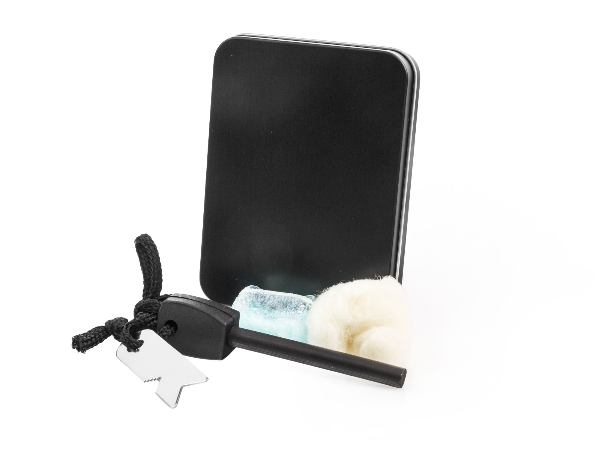 Krzesiwo z zestawem rozpalającym w etui - obrazek 3