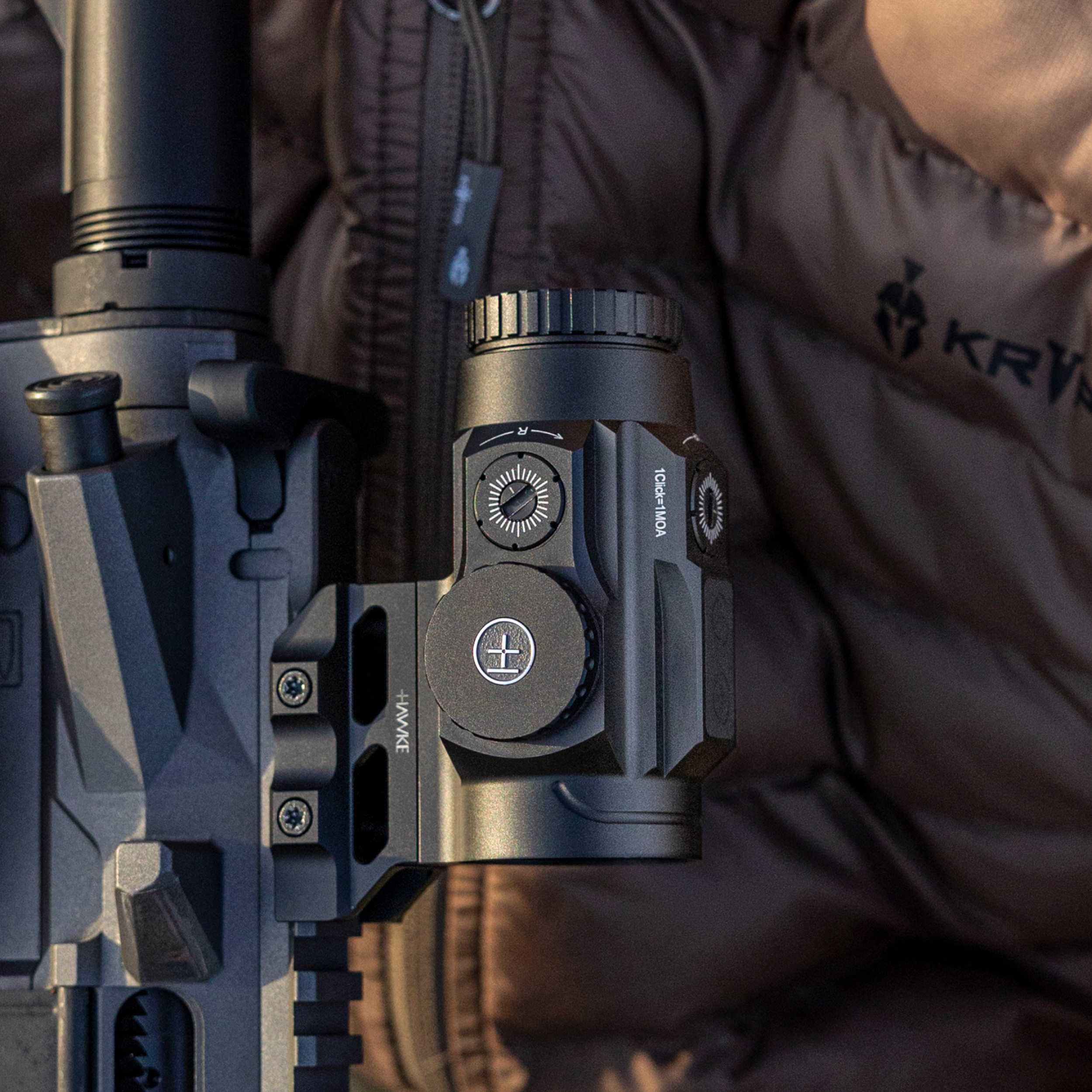 Celownik pryzmatyczny Hawke Prism Sight 4x24 5,56 BDC Dot - obrazek 9