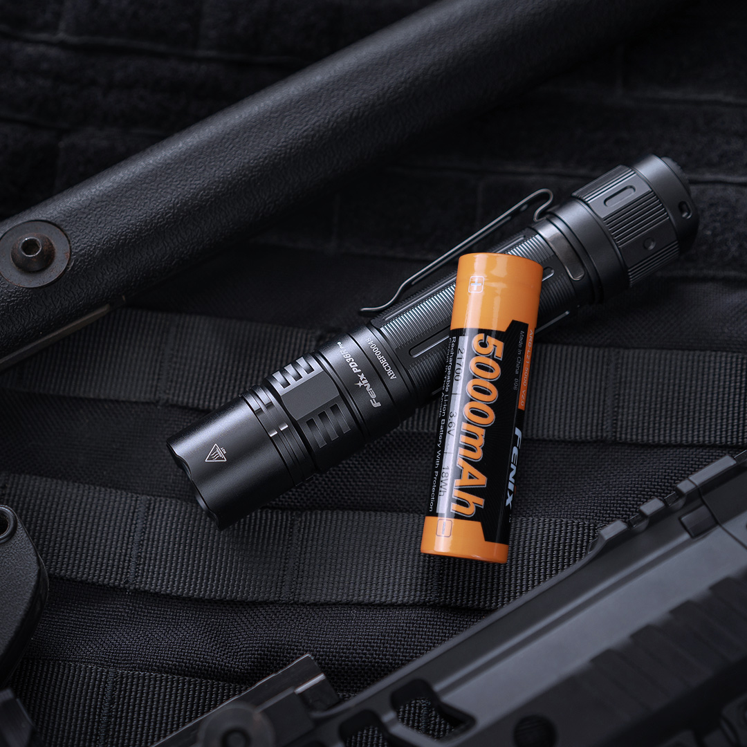 Latarka taktyczna LED Fenix PD36R Pro - obrazek 9
