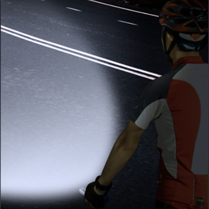 Lampa rowerowa Fenix BC21R V3.0 - obrazek 9