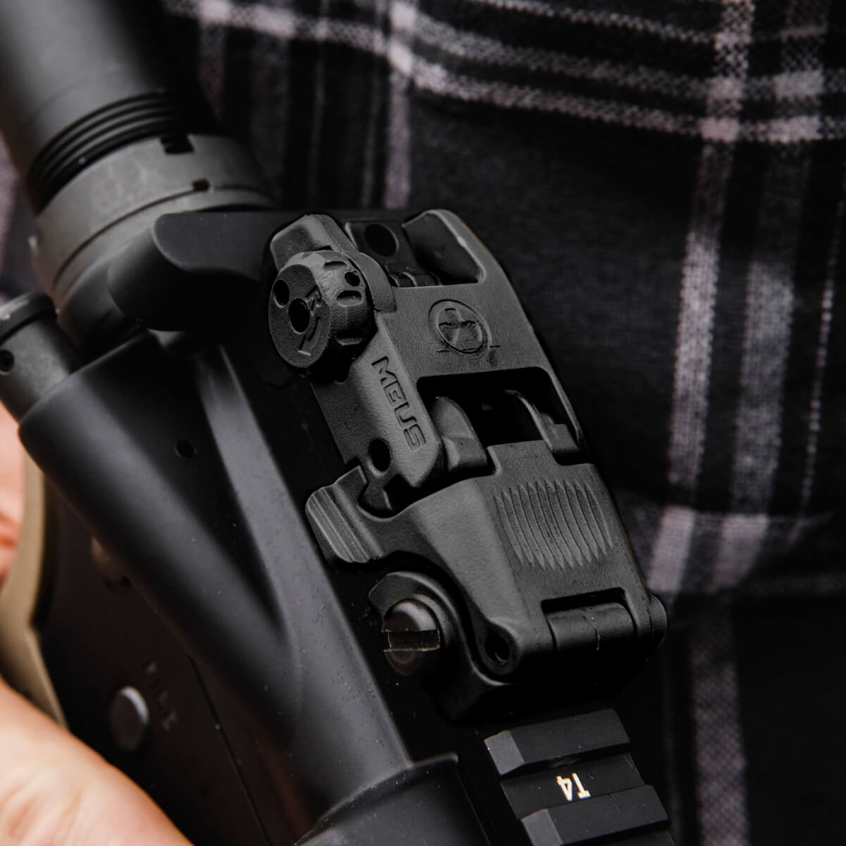 Celownik przeziernikowy Magpul składany MBUS czarny - obrazek 4