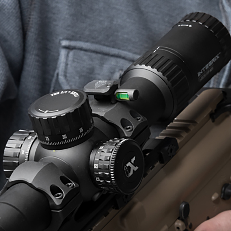 Obejma do montażu Accu-Sync Leapers UTG 34 mm z poziomiczką - obrazek 4