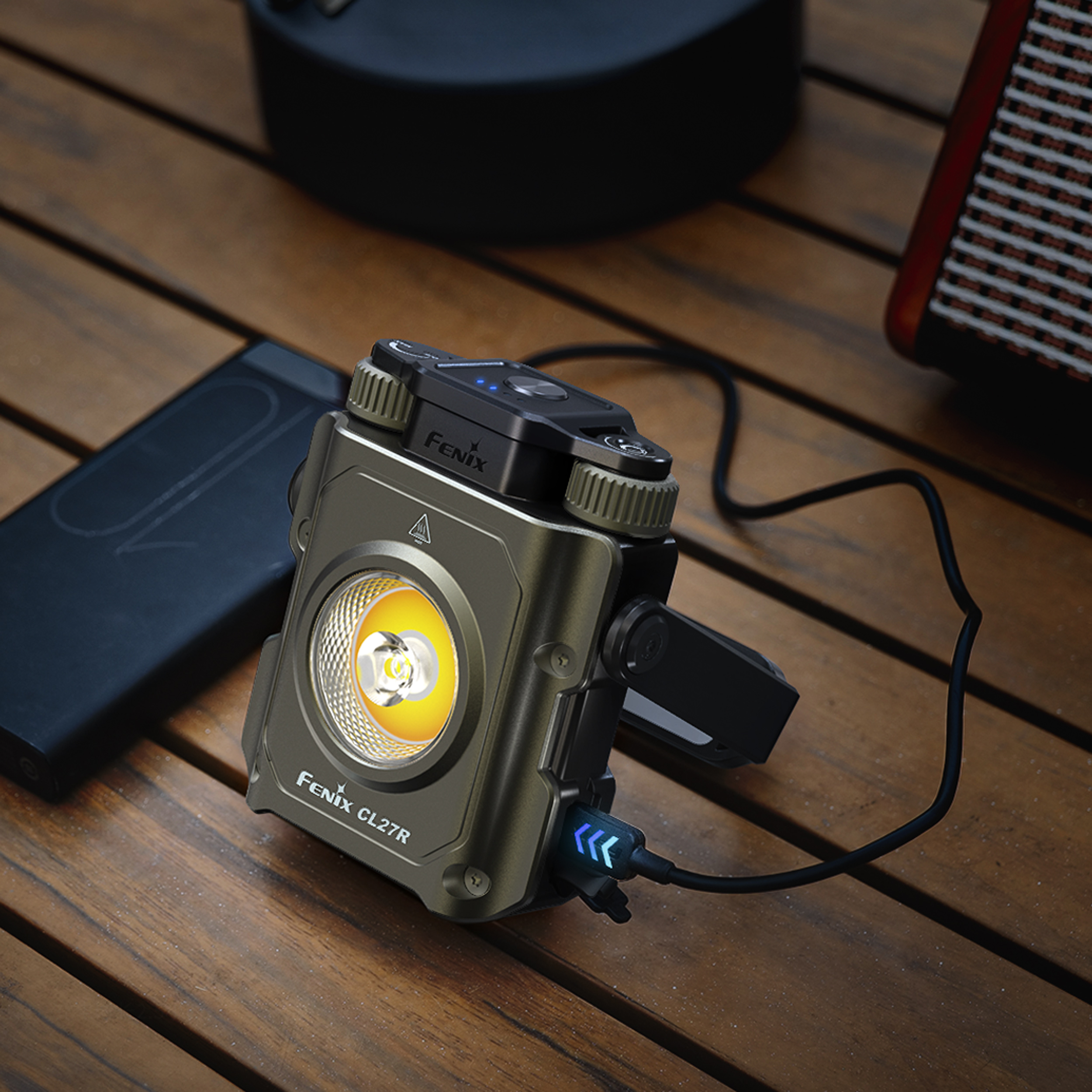Latarka kempingowa Fenix CL27R niebieska - obrazek 5