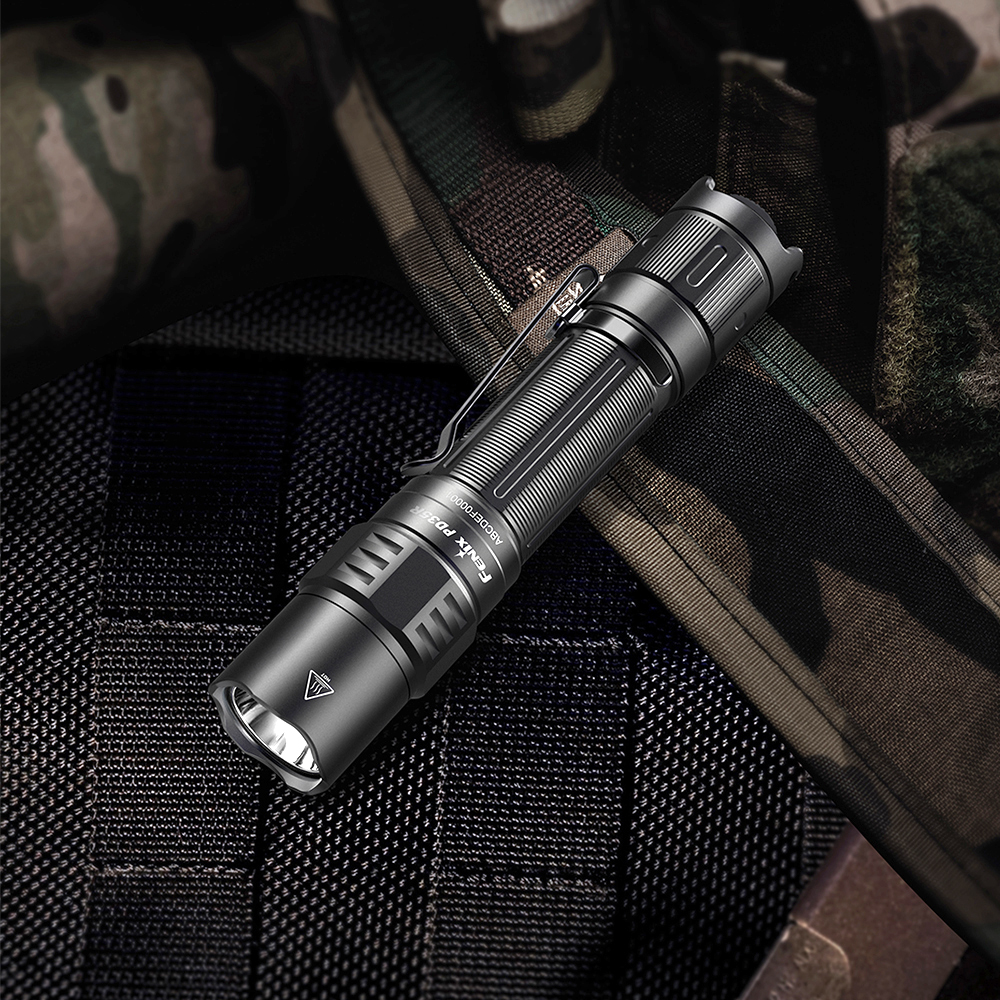 Latarka taktyczna LED Fenix PD35R - obrazek 9