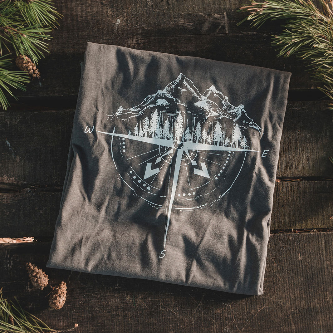 Koszulka męska TigerWood Róża Wiatrów ciemnoszara M - obrazek 3