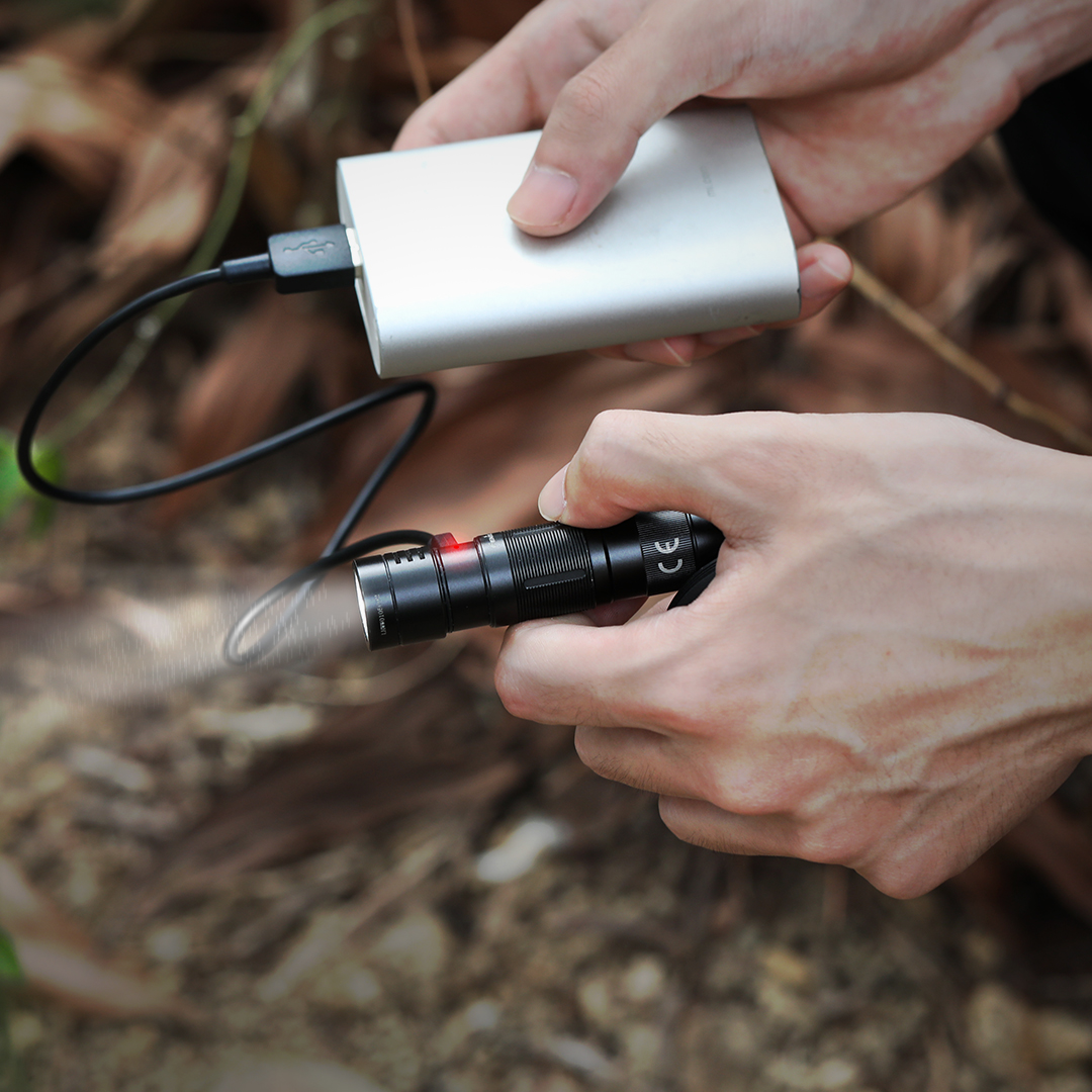 Latarka LED Fenix E09R - obrazek 8