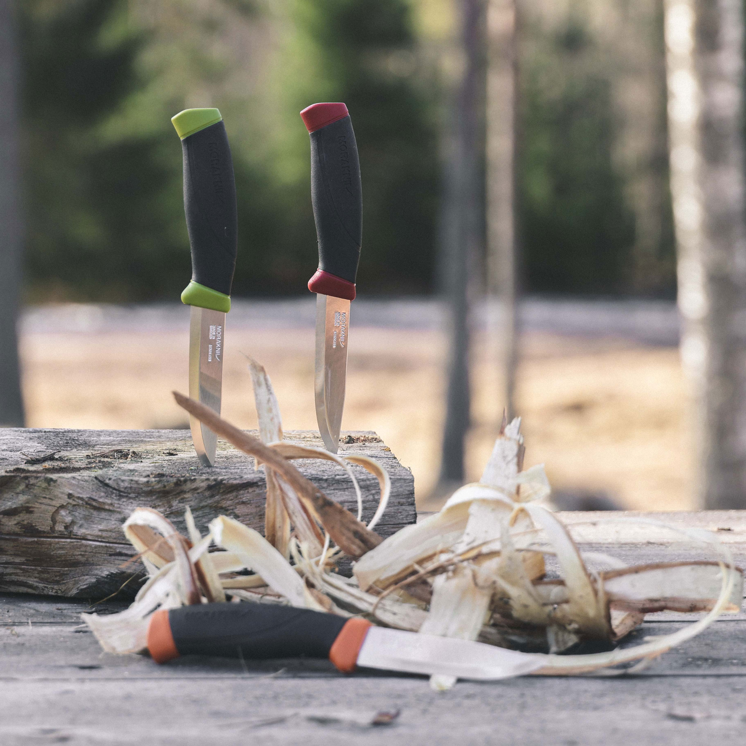 Nóż Morakniv Companion oliwkowy stal nierdzewna - obrazek 9