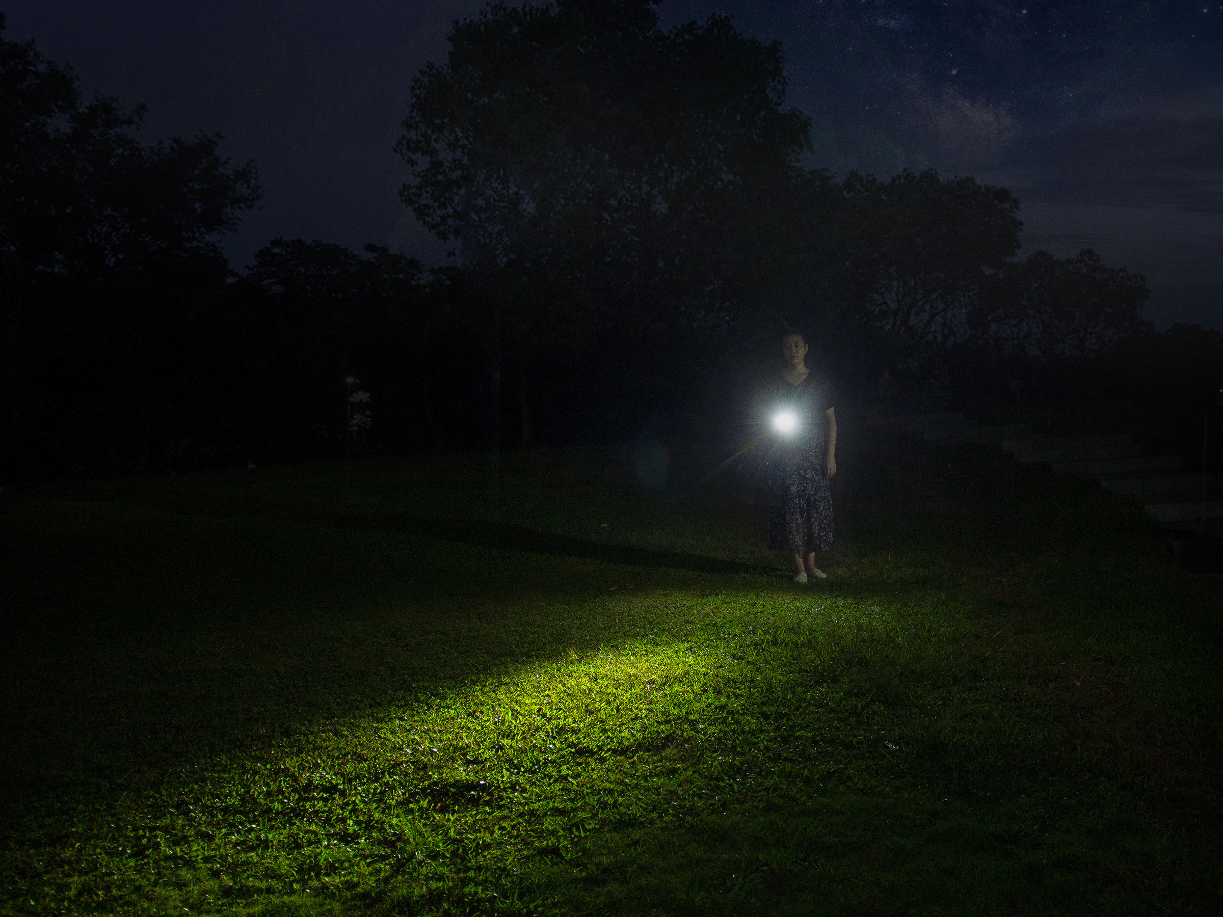 Latarka LED Fenix E01 V2.0 czarna - obrazek 4