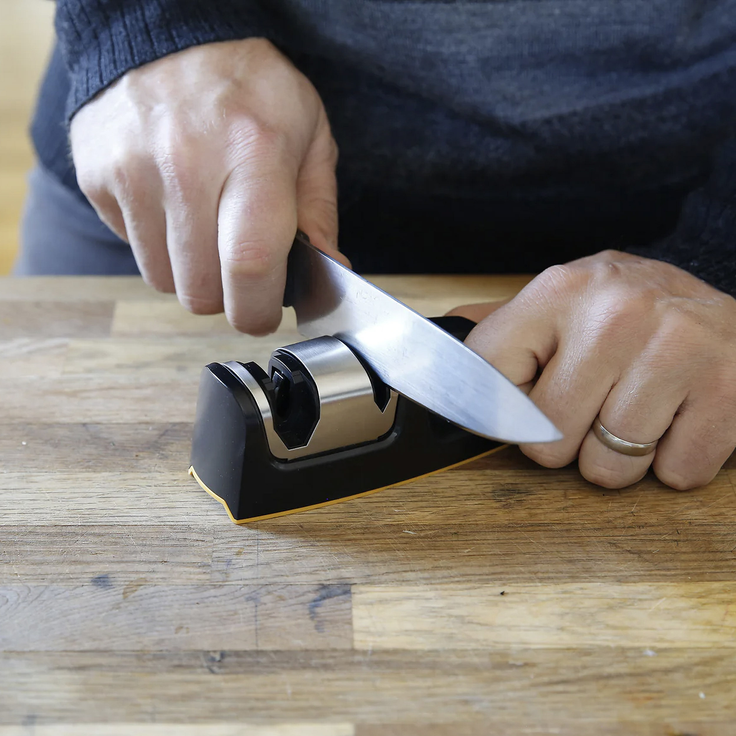 Ostrzałka do noży kuchennych Work Sharp Kitchen Edge Knife Sharpener - obrazek 3