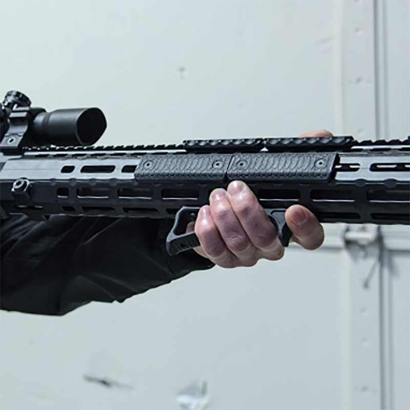 Panel osłony Leapers UTG M-LOK czarny 4 szt. - obrazek 4