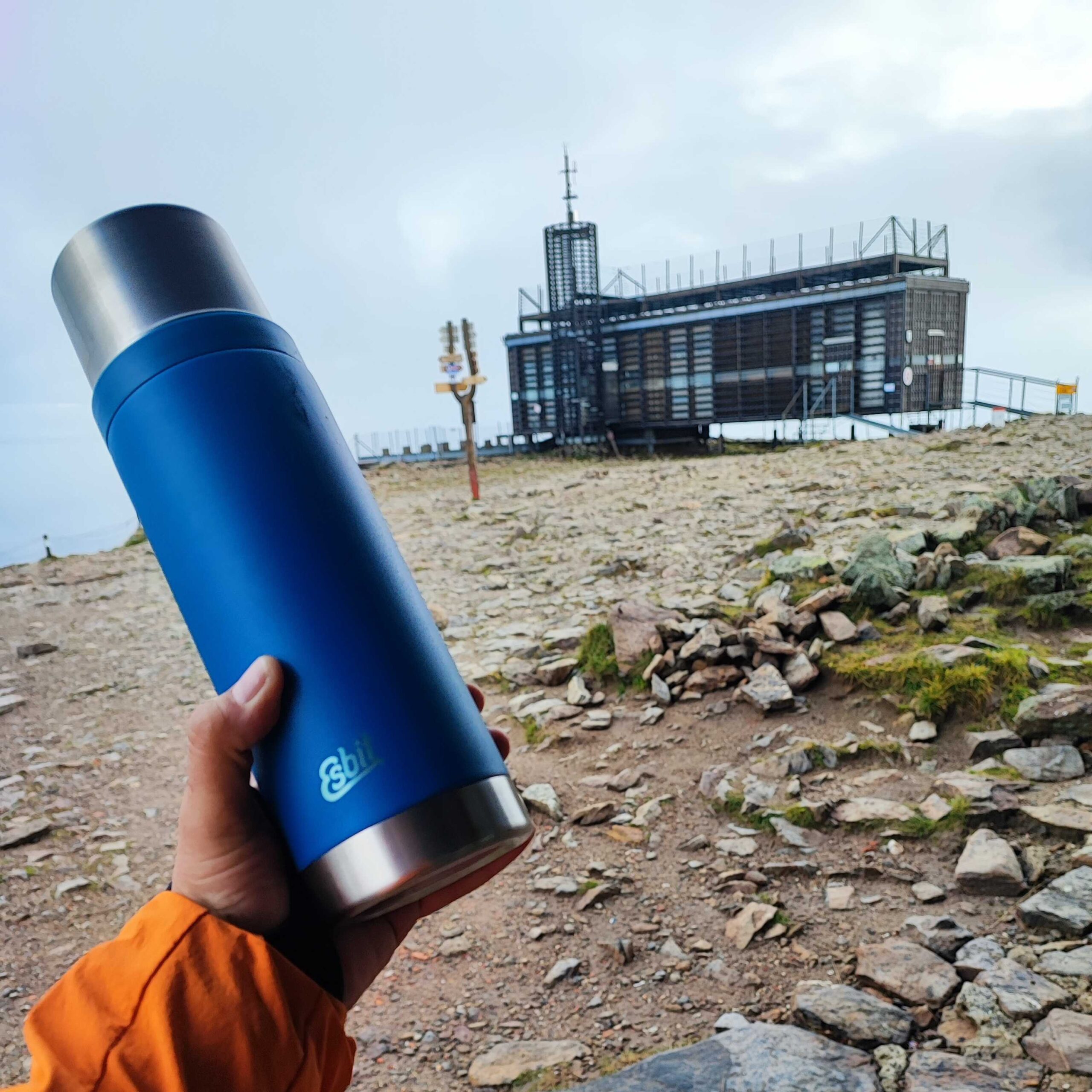 Termos Esbit Sculptor Vacuum Flask 1 l niebieski - obrazek 6