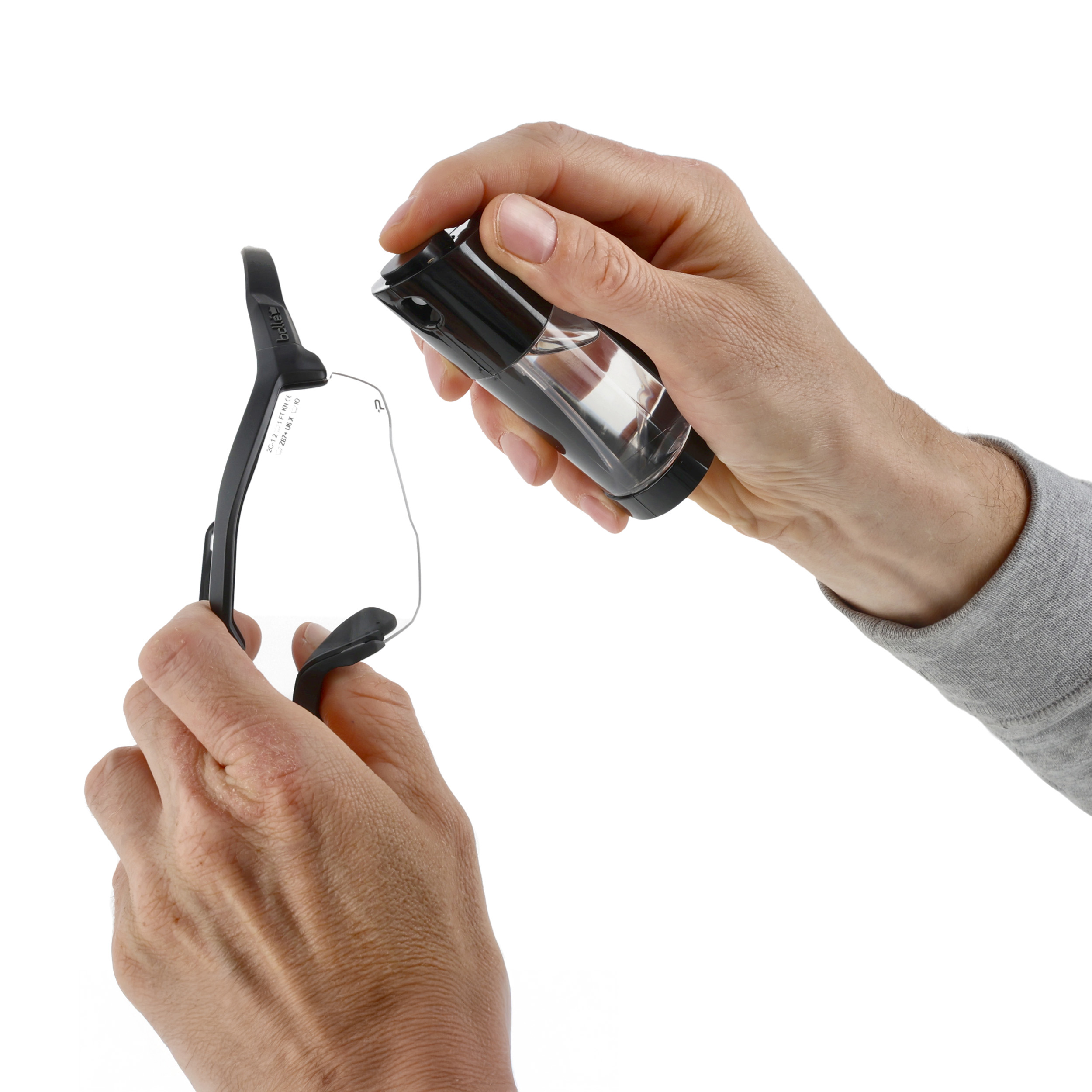 Zestaw czyszczący Bolle Anti - Fog B-Clean B200 ze ściereczką 30 ml - obrazek 3