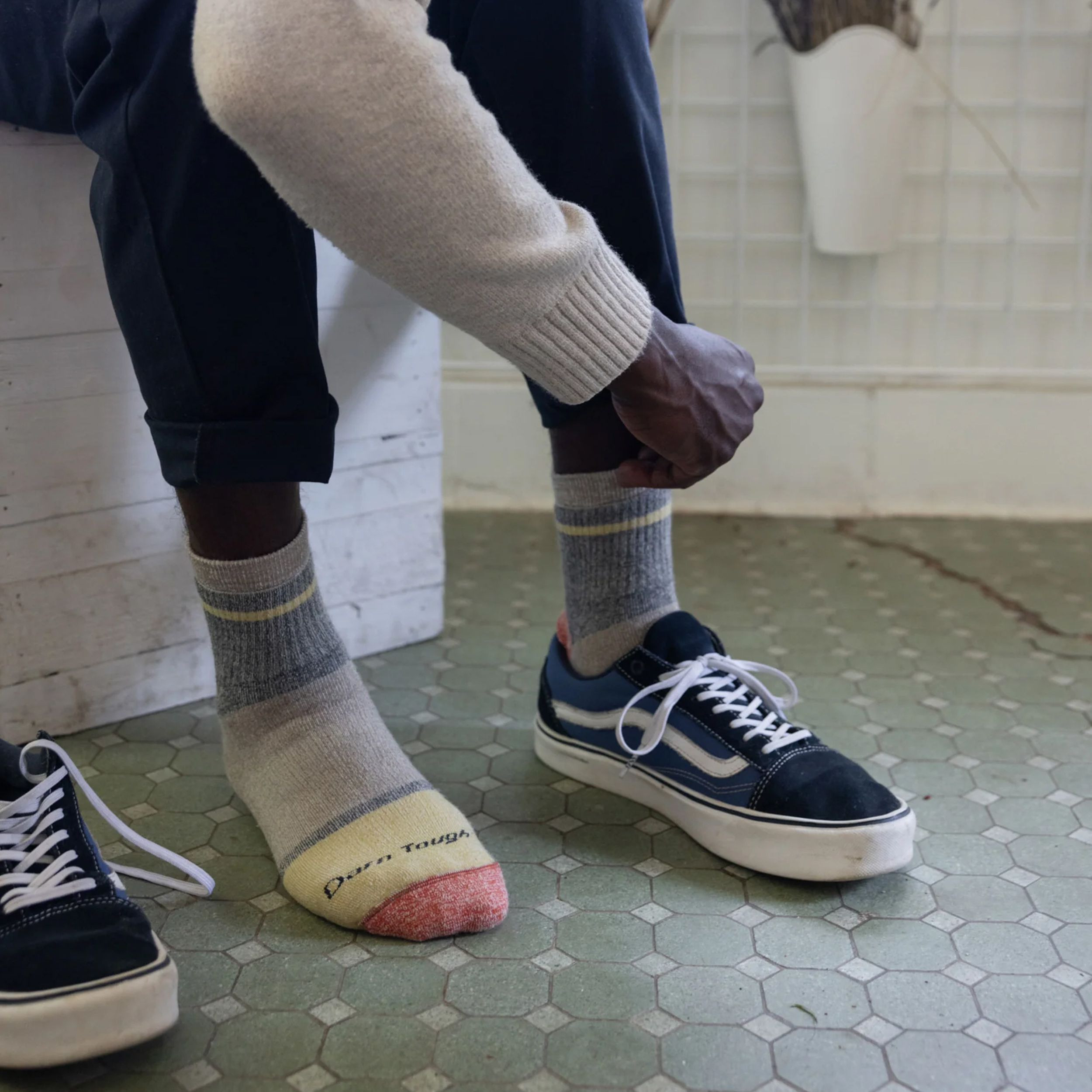 Skarpety casual męskie Darn Tough Home Base Rye 43-45.5 - obrazek 7